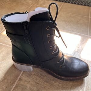 WHITE MOUNTAIN Women's Shoes Crank Block Heel Moto Boot